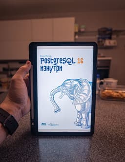 Начал читать книгу "PostgreSQL 16 изнутри".... image preview